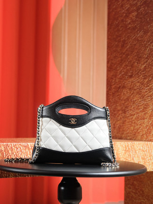 CHANEL 31 MINI SHOPPING BAG White & Black