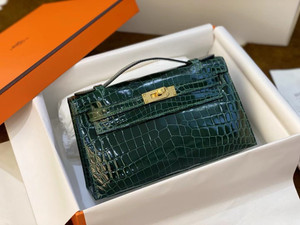 Hermès Shiny Vert Fonce Alligator Kelly Pochette Gold Hardware