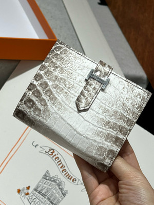 Hermes Himalaya Bearn compact wallet Palladium hardware