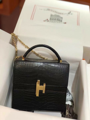 Hermès Black Crocodile Cinhetic Box Bag
