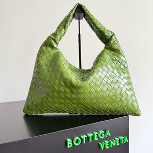 Bottega Veneta Hop Bag Green