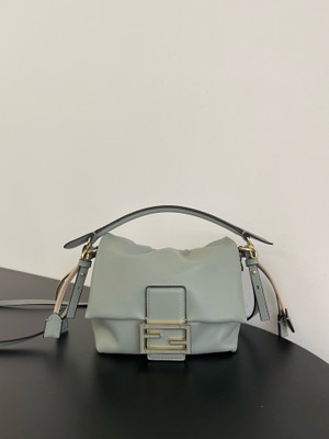 Fendi Mamma Baguette Small Green