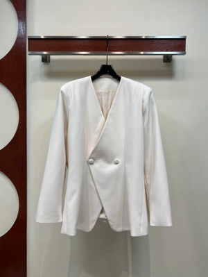 Louis Vuitton V-neck Fitted Blazer Spring/Summer 2026