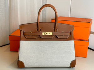 Hermès Birkin 35 – Canvas Fauve Barenia GHW