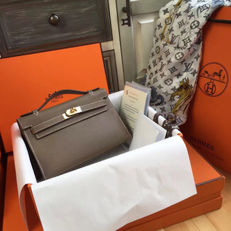 Hermès 18 Etoup Mini Kelly Pochette Epsom leather Gold hardware