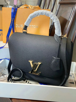 Louis Vuitton M55060 BOLSO VOLTA Black