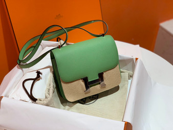Hermes 3I Vert Criquet Constance 18 Epsom bag with Palladium Hardwares  Hermes 3I Vert Criquet Constance 18 Epsom bag with Palladium Hardwares