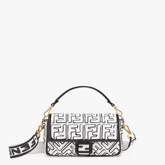 Fendi BAGUETTE White nappa leather FF print bag  Fendi BAGUETTE White nappa leather FF print bag