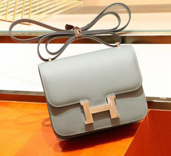 Hermes Vert Amande Constance Epsom leather 18cm Palladium Hardware Hermes Vert Amande Constance Epsom leather 18cm Palladium Hardware