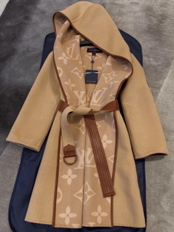 Louis Vuitton GIANT MONOGRAM JACQUARD WRAP COAT IN CAMEL