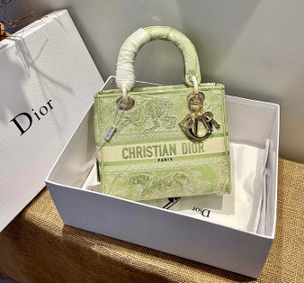 Christian Dior MEDIUM LADY D-LITE BAG Lime Toile de Jouy Reverse Embroidery  Christian Dior MEDIUM LADY D-LITE BAG Lime Toile de Jouy Reverse Embroidery