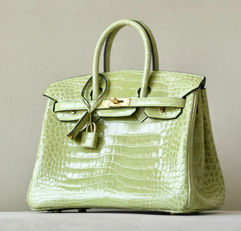 Hermès Birkin 25 Vert Anis Shiny  Crocodile Niloticus Gold Hardware  Hermès Birkin 25 Vert Anis Shiny  Crocodile Niloticus Gold Hardware