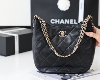 Chanel HOBO HANDBAG 2022 
