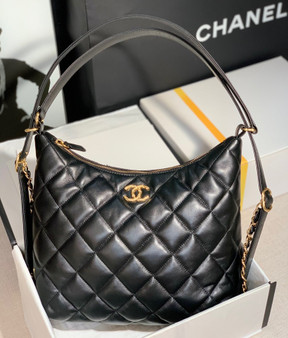 Chanel MAXI HOBO BAG SS2022