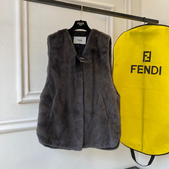 Fendi Cocoon Gilet Grey mink gilet 