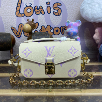 Louis Vuitton M23940 Pochette Métis East West  / Crème Beige