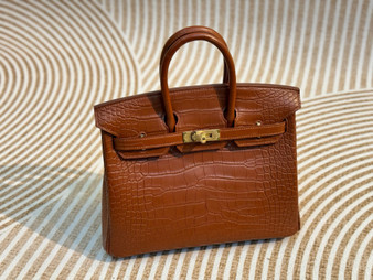 Hermes Tabaco Birkin Bag 25cm Alligator Gold Hardware Hermes Tabaco Birkin Bag 25cm Alligator Gold Hardware