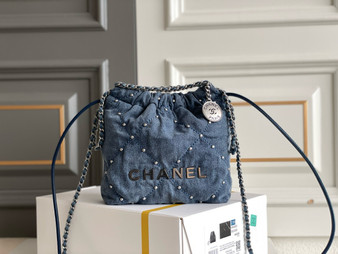 CHANEL 22 MINI HANDBAG Washed Denim   CHANEL 22 MINI HANDBAG Washed Denim