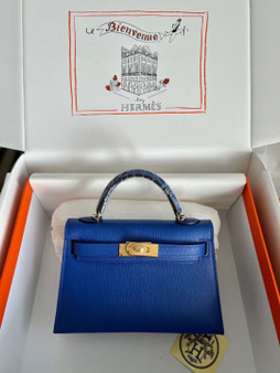 Hermès Blue Electric  Mini Kelly II Chevre  Mysore Leather Gold  hardware