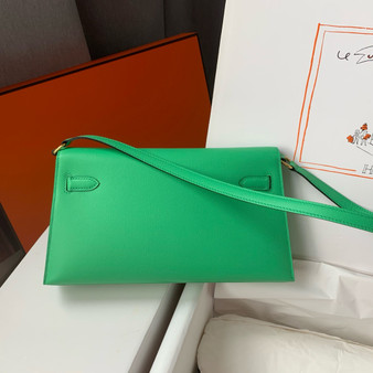 Hermes Kelly Elan bag Sellier Comic Green Chevre goatsk in Gold hardware