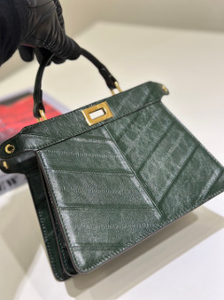 Fendi Peekaboo ISeeU Petite | Inlaid Green Hagfish Leather