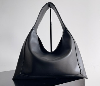 Bottega Veneta Large Hop - Black