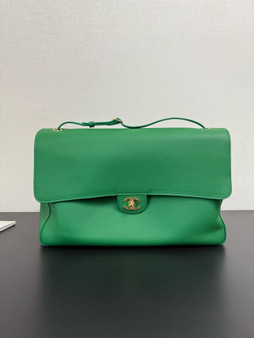Chanel Classic Flap Maxi SS2026 Green Caviar Gold Hardware