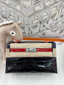 Hermès Kelly Pochette Shiny Alligator Lisse Touch / Bi-Color (Bleu Nuit / Geranium Red PHW)