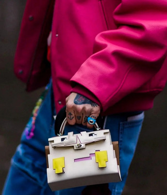 Another Look at the Hermes Kelly Idole Doll Bag 2022