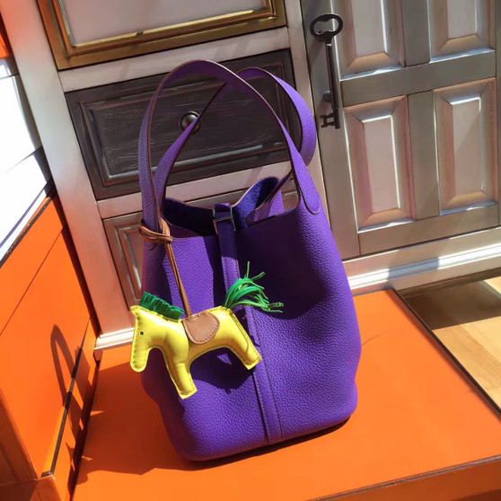 Hermes 9K Iris Picotin Lock MM Togo Leather Bag