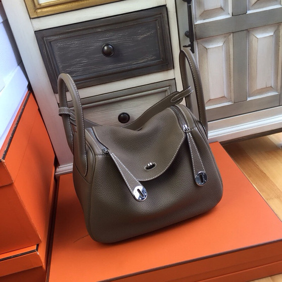 Hermes Lindy 26 Etoupe Swift Palladium HW
