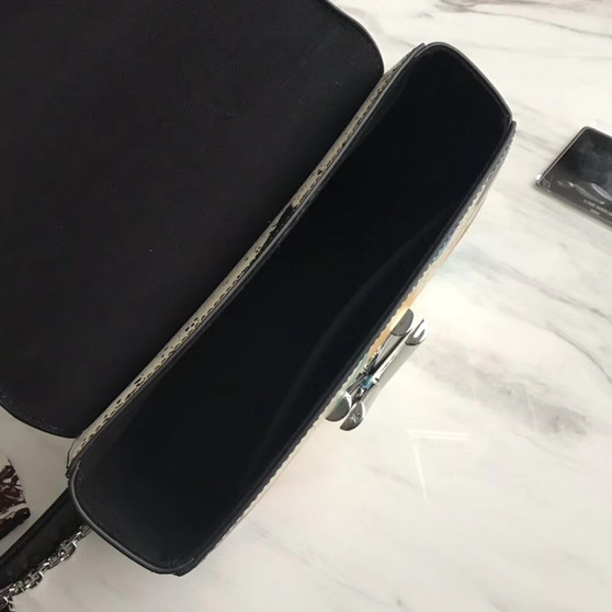 Louis Vuitton M53857 TWIST MM Louis Vuitton M53857 TWIST MM