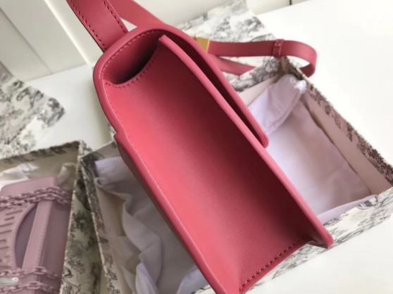 Christian Dior 30 MONTAIGNE CALFSKIN BAG SIENNA  Christian Dior 30 MONTAIGNE CALFSKIN BAG SIENNA