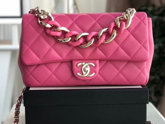 Chanel 19 Flap Bag AS1354 Pink