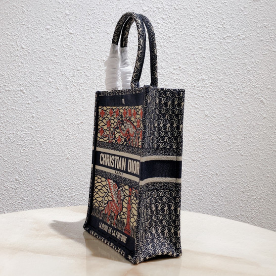 Christian Dior MULTICOLOR TAROT SOLEIL EMBROIDERED VERTICAL DIOR BOOK TOTE 10A