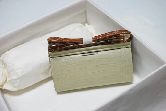  Hermes Clic-H 21 bag Green Alligator with Palladium hardwares 