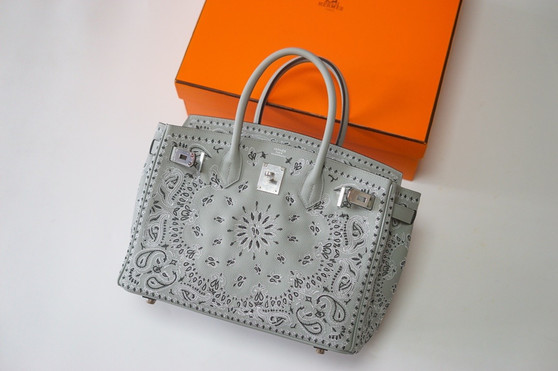 Hermes x Jay Ahr Special Edition custom-embroidering  Grey Birkin Bag 30cm Epsom Leather Palladium Hardware [Carry by Kylie Jenner, Cardi B]