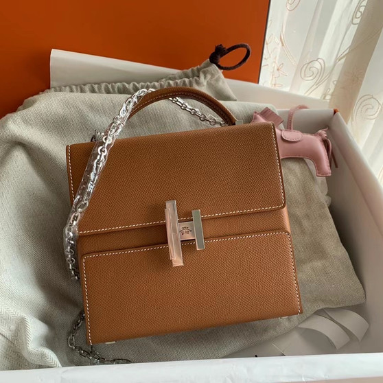 Hermes Cinhetic bag Gold Hermes Cinhetic bag Gold