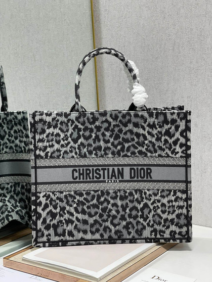 Christian Dior DIOR BOOK TOTE Gray Mizza Embroidery Christian Dior DIOR BOOK TOTE Gray Mizza Embroidery