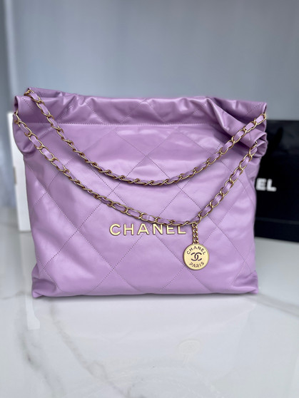 CHANEL 22 HANDBAG PURPLE