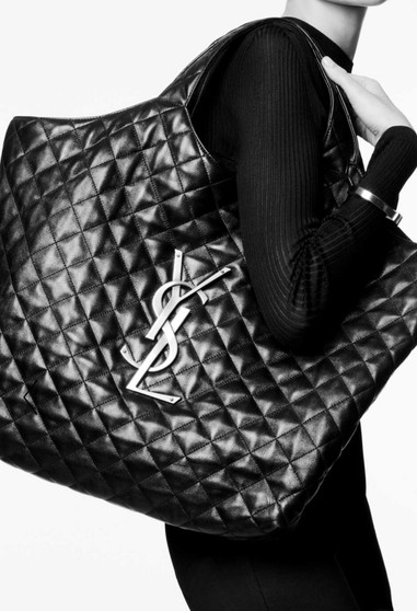 Saint Laurent ICARE MAXI SHOPPING BAG IN QUILTED LAMBSKIN Saint Laurent ICARE MAXI SHOPPING BAG IN QUILTED LAMBSKIN
