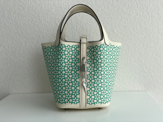 Hermès "Lucky Daisy" NataSwift Picotin Lock 18 Palladium Hardware, 2022 