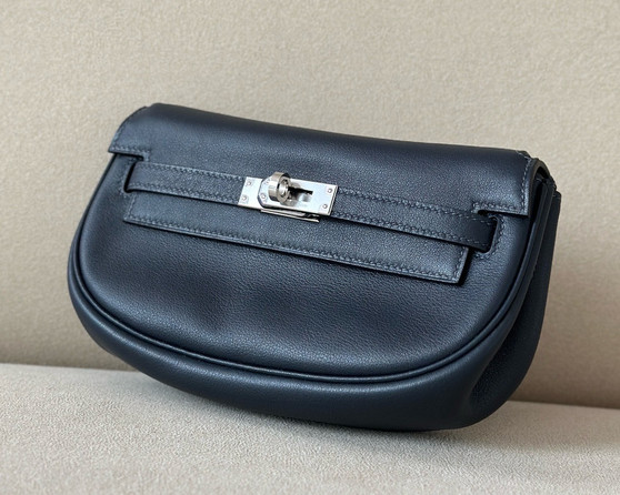 Hermès Kelly Moove Black Swift Palladium Hardware