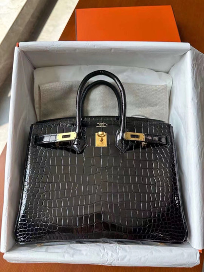 Hermes Black Birkin 40 in Porosus  Crocodile with Gold hardware Hermes Black Birkin 40 in Porosus  Crocodile with Gold hardware