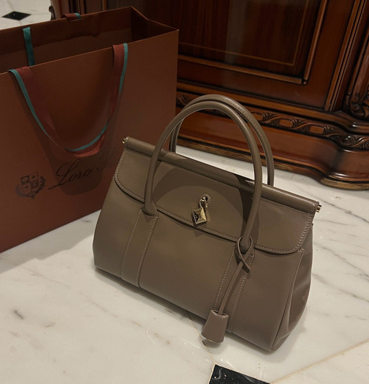 LORO PIANA Loom 32 Grained Leather Top-Handle Bag Etoupe