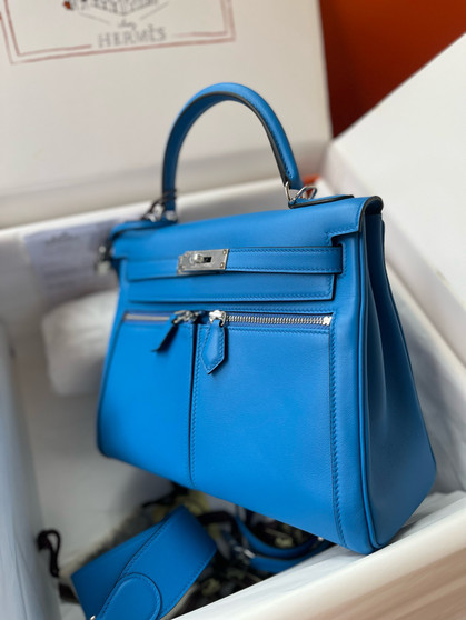 Hermes LIMITED EDITION  Bleu Electrique SWIFT LEATHER LAKIS KELLY 28 WITH GOLD HARDWARE 