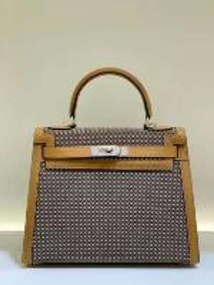 HERMÈS KELLY 25 SELLIER QUADRILLE CHIA SWIFT AND CANVAS PALLADIUM HARDWARE HERMÈS KELLY 25 SELLIER QUADRILLE CHIA SWIFT AND CANVAS PALLADIUM HARDWARE