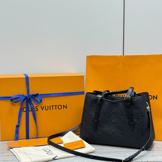 Louis Vuitton M11393 Babylone Tote PM