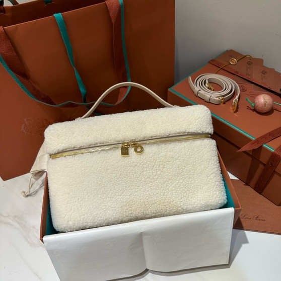Loro Piana Extra Pocket L27  Ram Leather White Loro Piana Extra Pocket L27  Ram Leather White