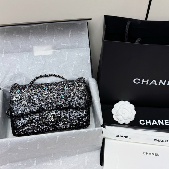 Chanel Spring-Summer 2025 Pre-collection Sequins Flap Bag 